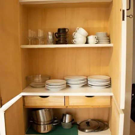 Isolda: Moderno Trilocale Apartamento