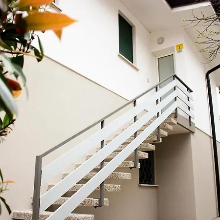 Apartamento Isolda: Moderno Trilocale Bibione
